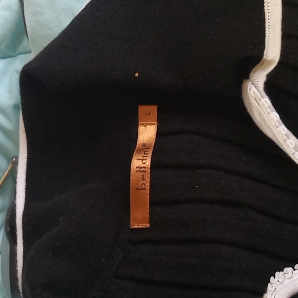 Belldini black with white trim top